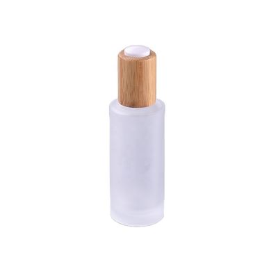 conteneurs 18/410 30ml de empaquetage cosmétiques avec le chapeau en bambou de compte-gouttes de sérum