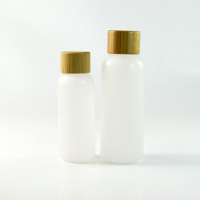 conteneurs 18/410 30ml de empaquetage cosmétiques avec le chapeau en bambou de compte-gouttes de sérum