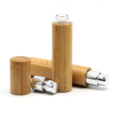 Verre vide en bois de capsule de parfum de couvercle de hêtre de vente d'usine avec la pompe de pulvérisateur