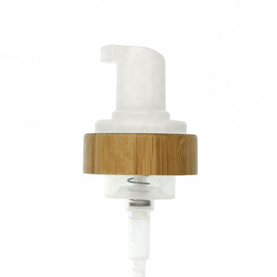 Pompe de mousse de savon de liquide du cosmétique 43mm avec le bambou pour la bouteille qui respecte Envoironmet