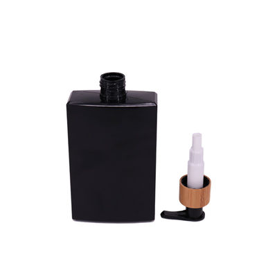 bouteille carrée noire de bain du shampooing 250ml avec les bouteilles en plastique de détergent en bambou de pompe